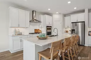 3956 McCormick Vlg Dr, Bremerton, WA 98312 - Photo 14