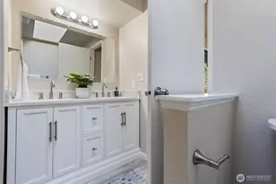 9574 Radcliff Ave NE, Bremerton, WA 98311 - Photo 24