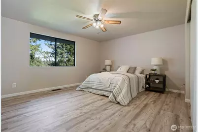 9574 Radcliff Avenue NE, Bremerton, WA 98311 - Photo 22