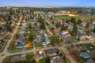 3011 SW Henderson St, Seattle, WA 98126 - Photo 32