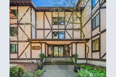 4501 Grandview Drive W #T-105, University Place, WA 98466 - Photo 2