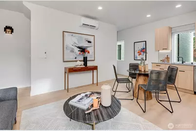 4405 B S Holly Street, Seattle, WA 98118 - Photo 8