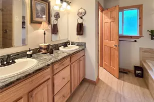 1028 Circle Dr, Camano Island, WA 98282 - Photo 10