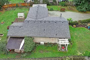 2931 SE Camano Dr, Camano Island, WA 98282 - Photo 28