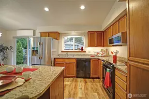 2931 SE Camano Dr, Camano Island, WA 98282 - Photo 12