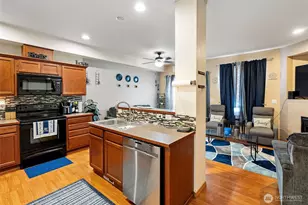 209 NE Miramar Cir, Bremerton, WA 98311 - Photo 8