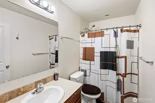 209 NE Miramar Cir, Bremerton, WA 98311 - Photo 20