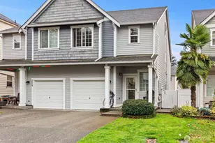 209 NE Miramar Cir, Bremerton, WA 98311 - Photo 2