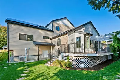 4902 241st Street SW, Lake Forest Park, WA 98043 - Photo 28