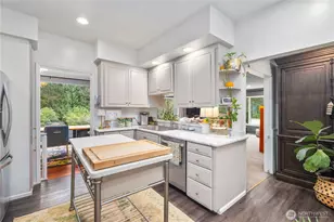 641 NW 175th St, Shoreline, WA 98177 - Photo 10