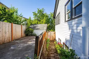 13027 40th Ave S, Tukwila, WA 98168 - Photo 6