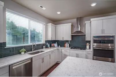 11821 82nd Place S, Seattle, WA 98178 - Photo 10