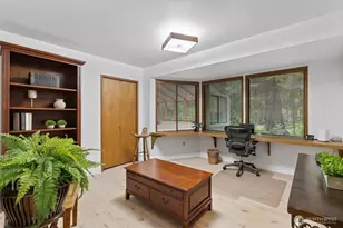 21845 NE 30th Pl, Sammamish, WA 98074 - Photo 18