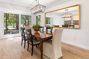 21845 NE 30th Pl, Sammamish, WA 98074 - Photo 6