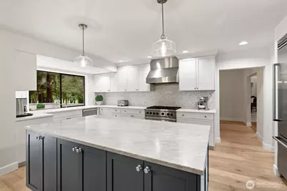 21845 NE 30th Place, Sammamish, WA 98074 - Photo 10