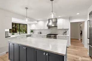 21845 NE 30th Pl, Sammamish, WA 98074 - Photo 10