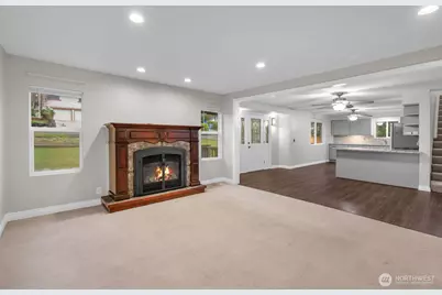 9901 59th Avenue Ct E, Puyallup, WA 98373 - Photo 2