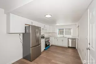 18501 52nd Ave W, Lynnwood, WA 98037 - Photo 4