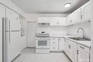 18501 52nd Ave W, Lynnwood, WA 98037 - Photo 4