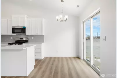 221 Lessor Loop, Moses Lake, WA 98837 - Photo 10