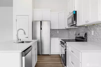 221 Lessor Loop, Moses Lake, WA 98837 - Photo 8