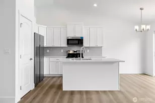 221 Lessor Loop, Moses Lake, WA 98837 - Photo 6