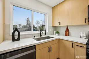 7719 Renton Ave S, Seattle, WA 98118 - Photo 18