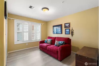 658 Glen Street #302, Edmonds, WA 98020 - Photo 22