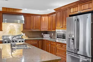 658 Glen St, Edmonds, WA 98020 - Photo 12