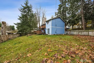 20203 Larita Drive E, Bonney Lake, WA 98391 - Photo 16