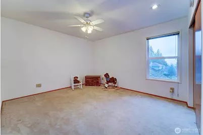 6494 Windward Place NW, Bremerton, WA 98312 - Photo 32