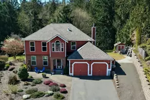6494 Windward Pl NW, Bremerton, WA 98312 - Photo 2