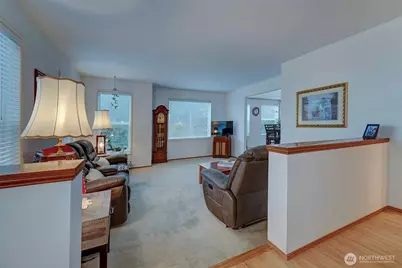 6494 Windward Place NW, Bremerton, WA 98312 - Photo 4