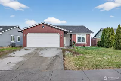 1315 E Gemstone, Othello, WA 99344 - Photo 2