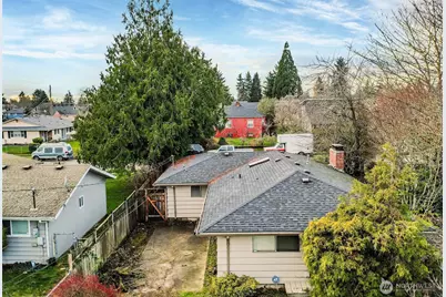 7233 Tacoma Avenue S, Tacoma, WA 98408 - Photo 4