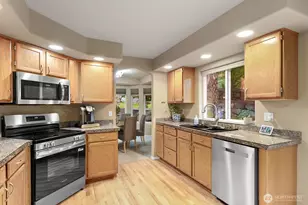 17423 18th Ave W, Lynnwood, WA 98037 - Photo 10