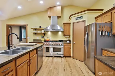 5180 Camelot Court, Langley, WA 98260 - Photo 12