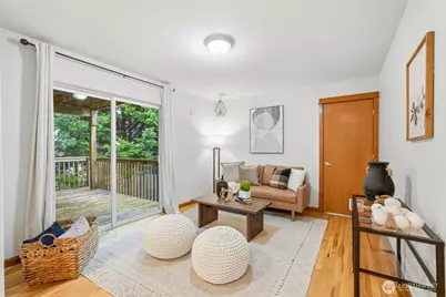 8017 64th Street SE, Snohomish, WA 98290 - Photo 10