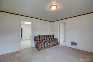 1019 Maple St, Hoquiam, WA 98550 - Photo 4