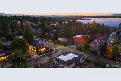 5916 108th Avenue NE, Kirkland, WA 98033 - Photo 4