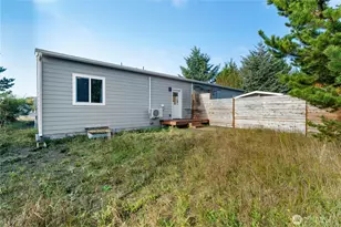 944 Wawona Ave, Ocean Shores, WA 98569 - Photo 16