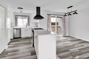 1502 Burrows Ct, Anacortes, WA 98221 - Photo 6