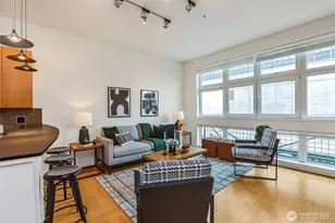 17 W Mercer St, Seattle, WA 98119 - Photo 2