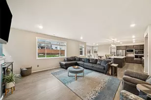 20015 147th St E, Bonney Lake, WA 98391 - Photo 4