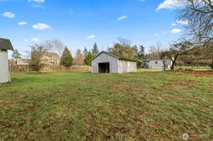 10502 Crescent Valley Dr NW, Gig Harbor, WA 98332 - Photo 32