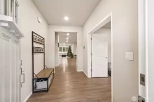 20012 147th St E, Bonney Lake, WA 98391 - Photo 4