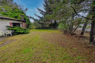 328 Ensign Ave NW, Ocean Shores, WA 98569 - Photo 6