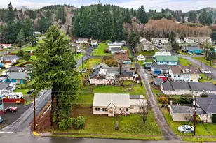 1507 Park Ave, Raymond, WA 98577 - Photo 22