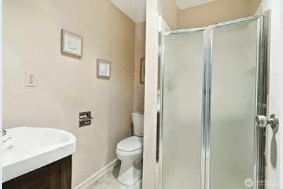 6519 17th Avenue NW, Seattle, WA 98117 - Photo 20