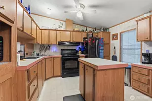 298 Holly Dr, Enumclaw, WA 98022 - Photo 6